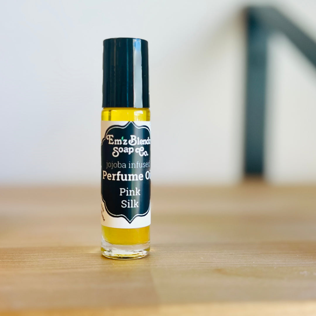 Jojoba Perfume Oil | Pink Silk    Em'z Blendz Soap Co.