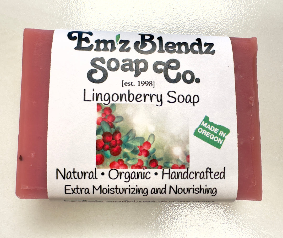 Lingonberry Seed Soap Bar | Vibrant and Refreshing Wash    Em'z Blendz Soap Co.