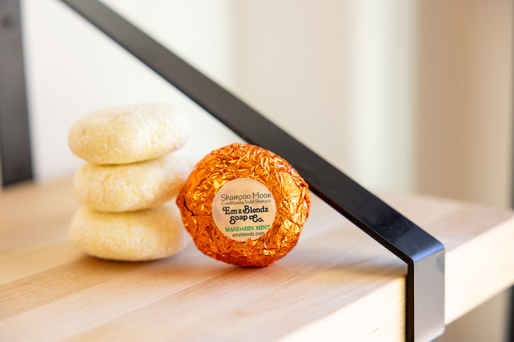 Mandarin Mint Shampoo Moon™️ - Conditioning Solid Shampoo Bar    Em'z Blendz Soap Co.