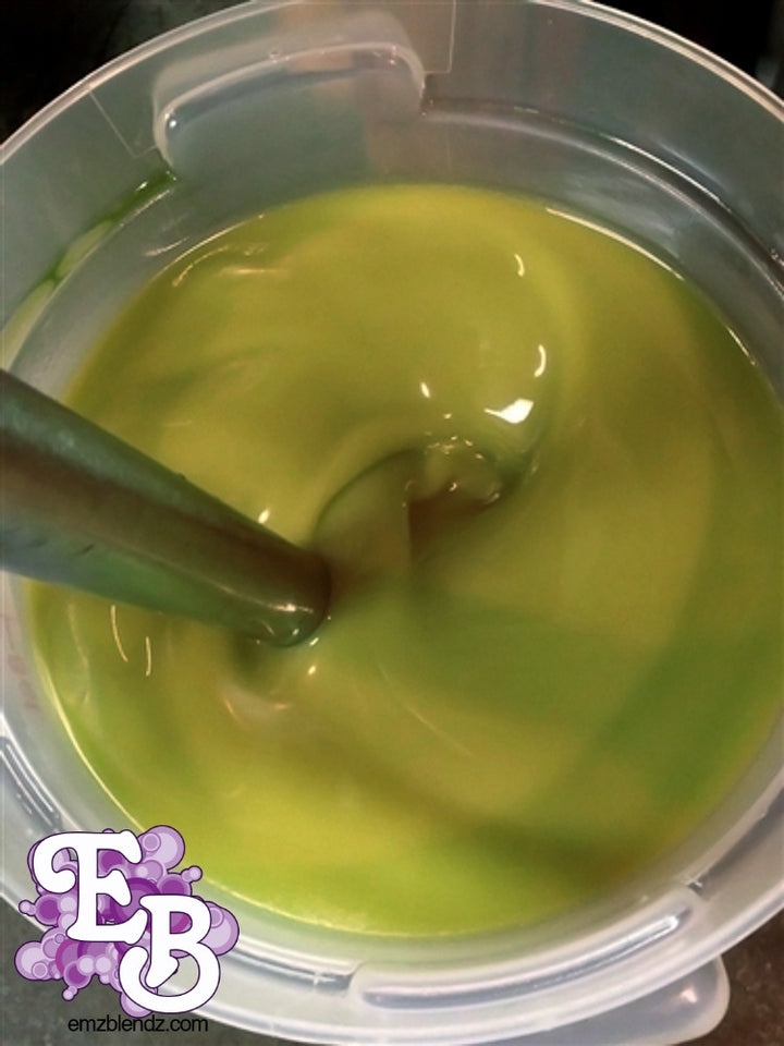 Hemp Soap Bar with Cannabis Sativa Seed Oil | Nutritive & Soothing Cleanser    Em'z Blendz Soap Co.