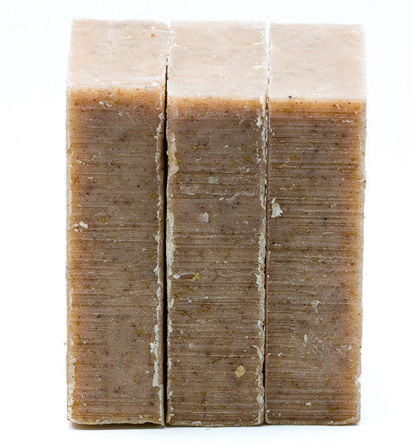 Ginger Peach Loofah Soap Bar | Exfoliating and Rejuvenating Cleanser    Em'z Blendz Soap Co.