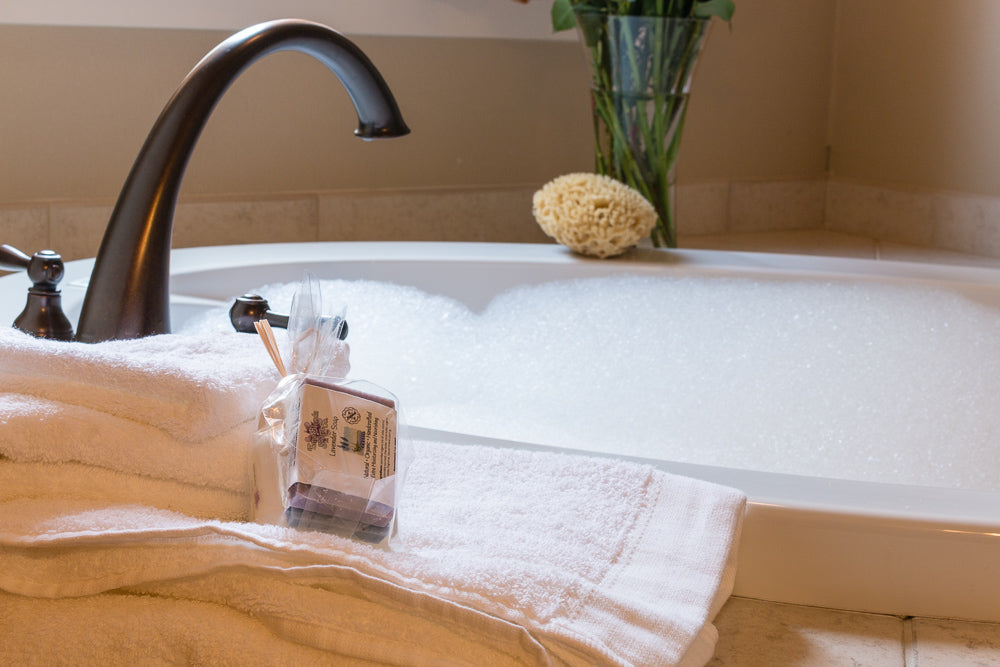 Airbnb Natural Guest Soaps | Guest Amenity Bath Set - Emz Blendz