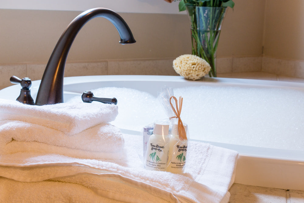 Airbnb Natural Guest Soaps | Guest Amenity Bath Set - Emz Blendz