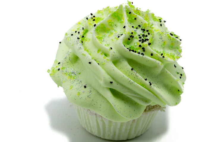 Key Lime & Poppyseed Foaming Tub Cake    Em'z Blendz Soap Co.