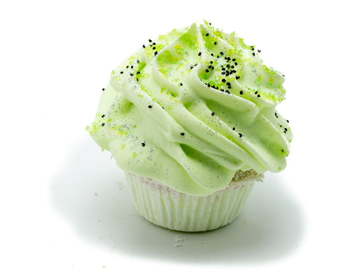 Key Lime & Poppyseed Foaming Tub Cake    Em'z Blendz Soap Co.