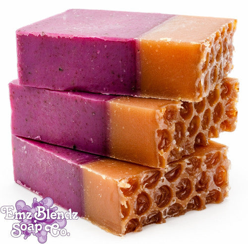 Blackberry Beeswax Soap Bar | Luxurious Natural Cleanser    Em'z Blendz Soap Co.