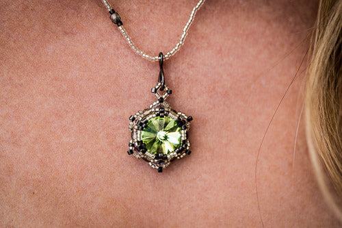 Lotus Star Necklace | Handwoven Peridot Green Crystal &amp; Silver