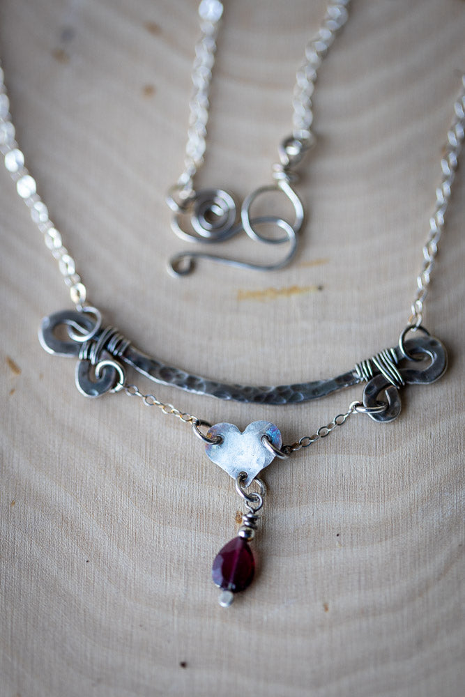 Passionate Heart Necklace | Garnet & Fine Sliver